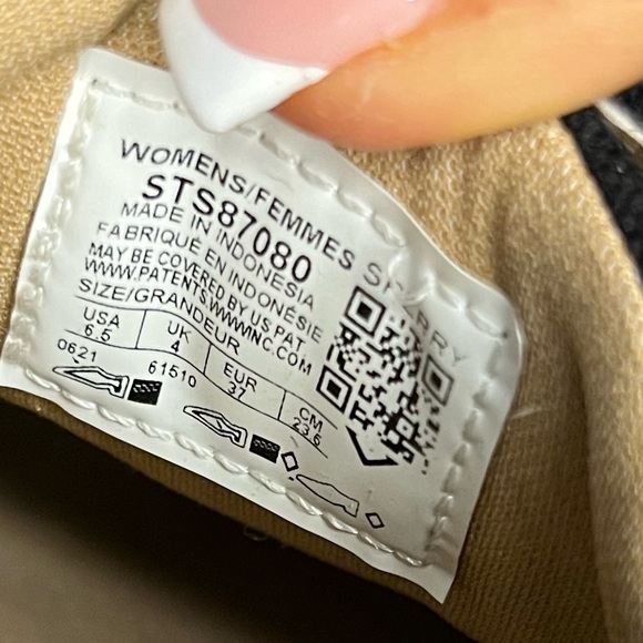 Sperry Black cheetah print shoes perfect condition never worn ! - Picture 4 of 6